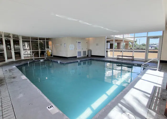 Apartment Crystal Tower 1108 By Youngs Suncoast *
